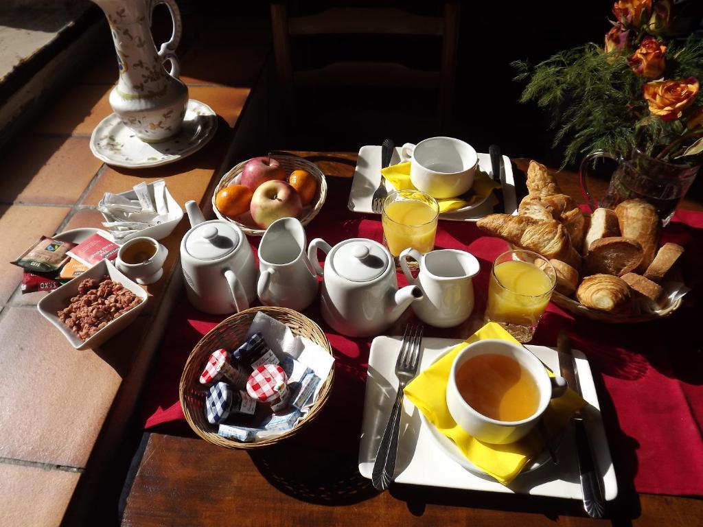 Auberge De La Halle Cordes-sur-Ciel Pokoj fotografie